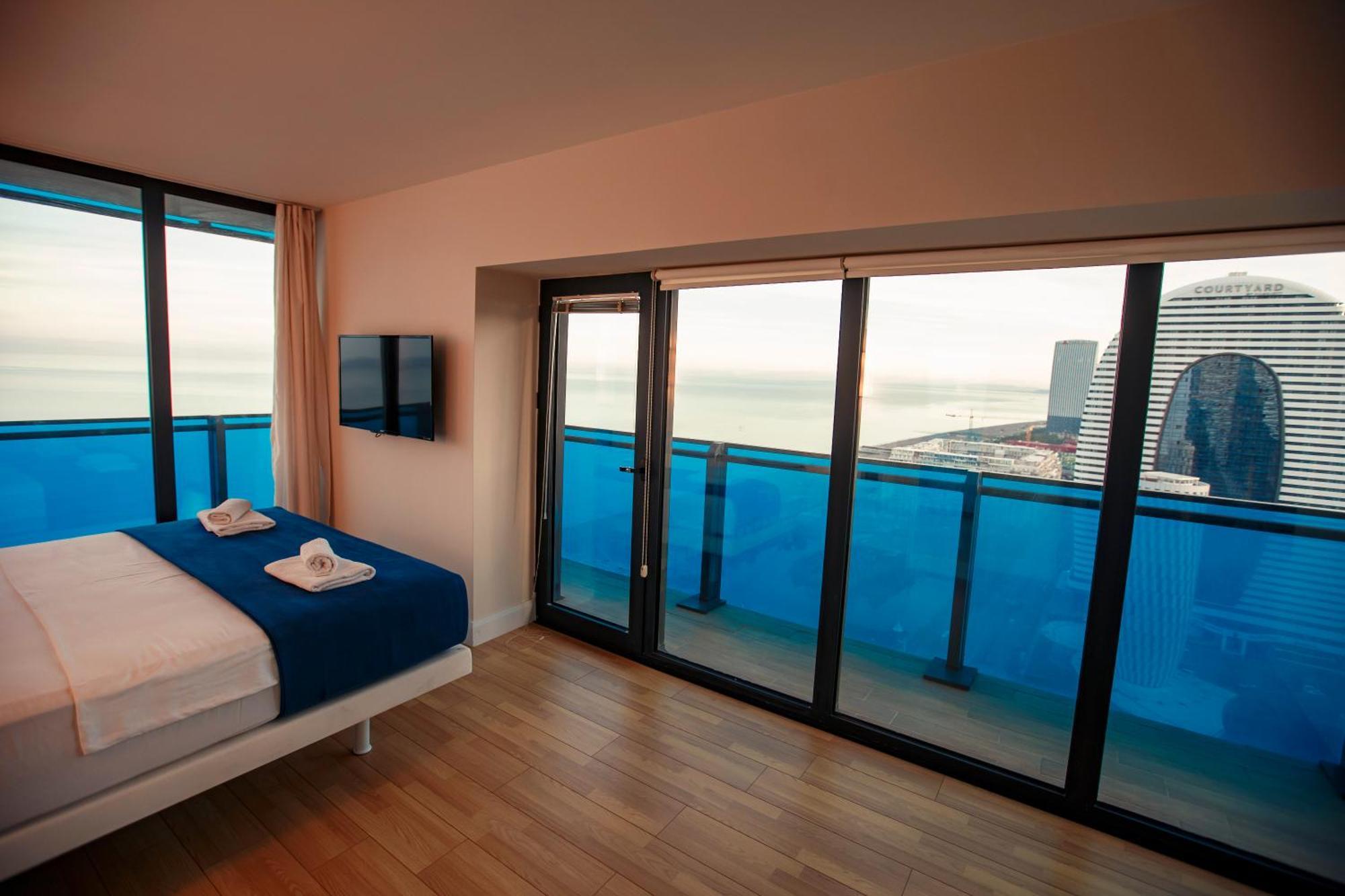 Panorama Orbi Beach Resort Center Suite Batumi Exterior foto